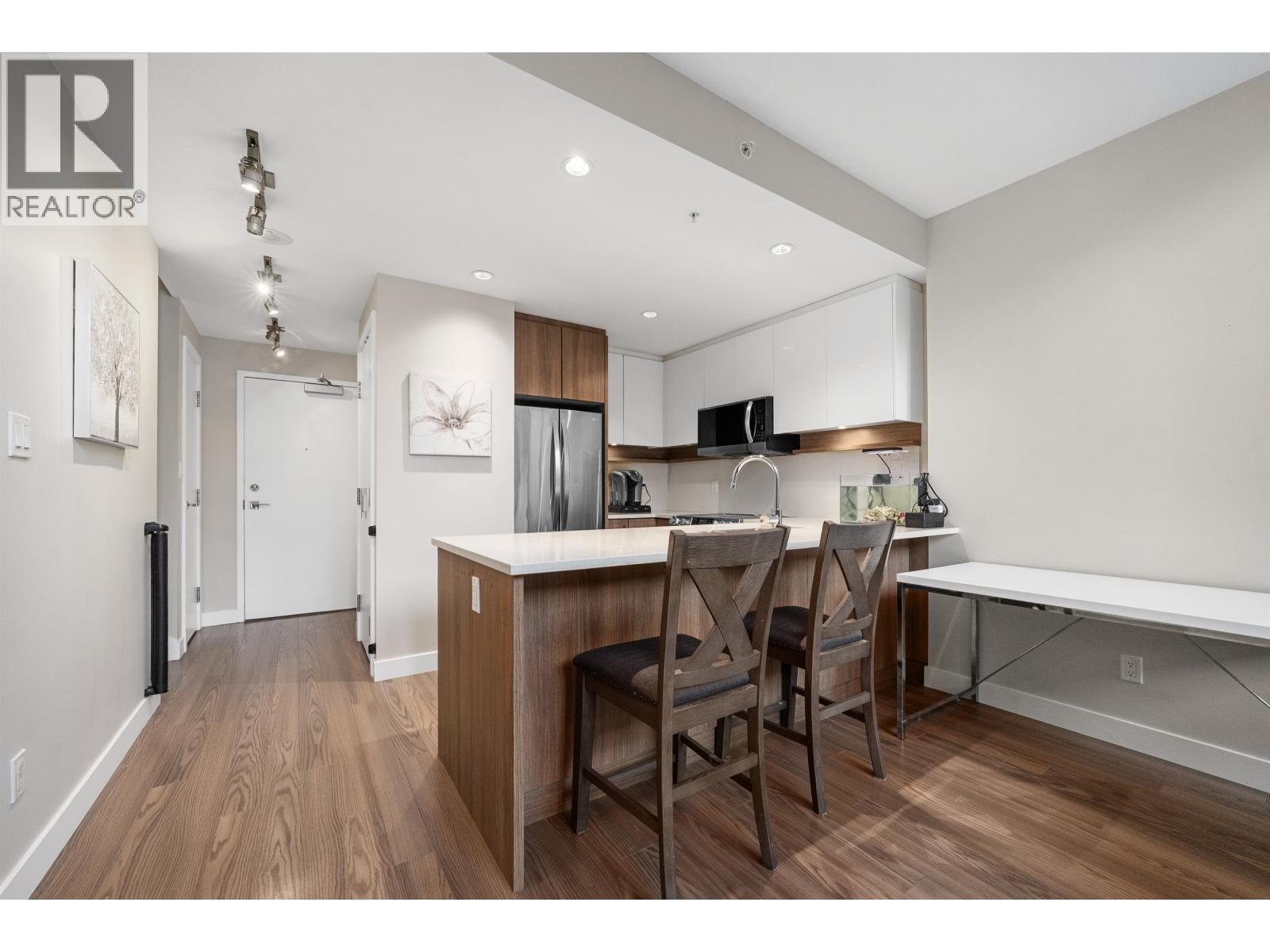 106 958 Ridgeway Avenue, Coquitlam, British Columbia  V3K 0C5 - Photo 6 - R3053034