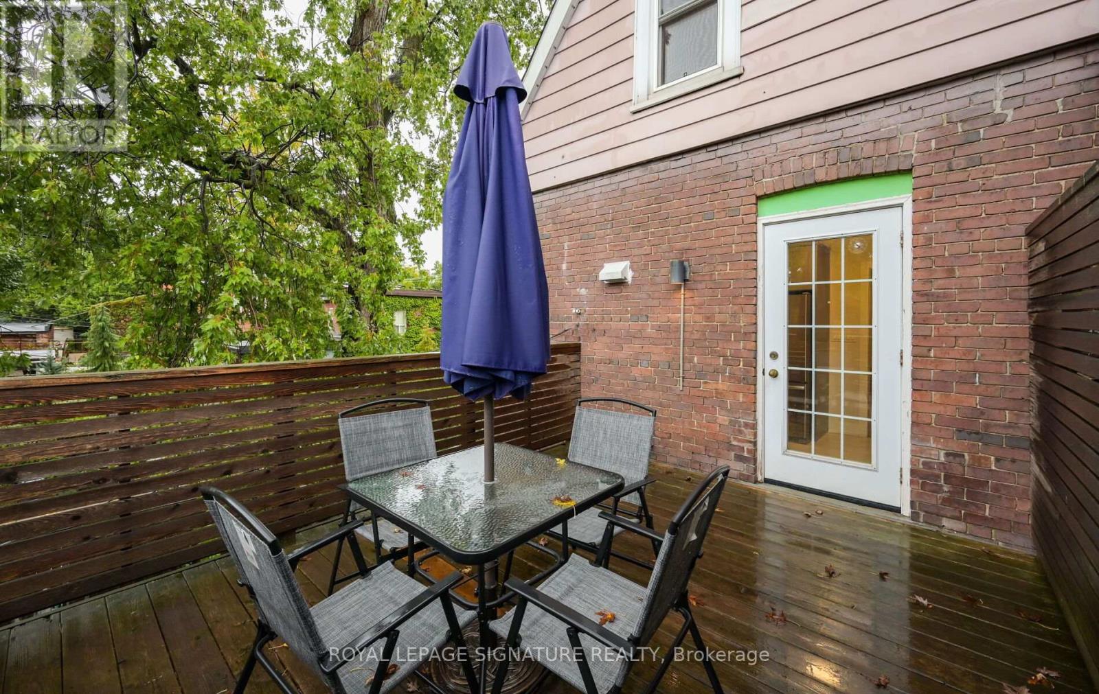 Upper - 466 Pape Avenue, Toronto, Ontario  M4K 3P7 - Photo 15 - E12431827