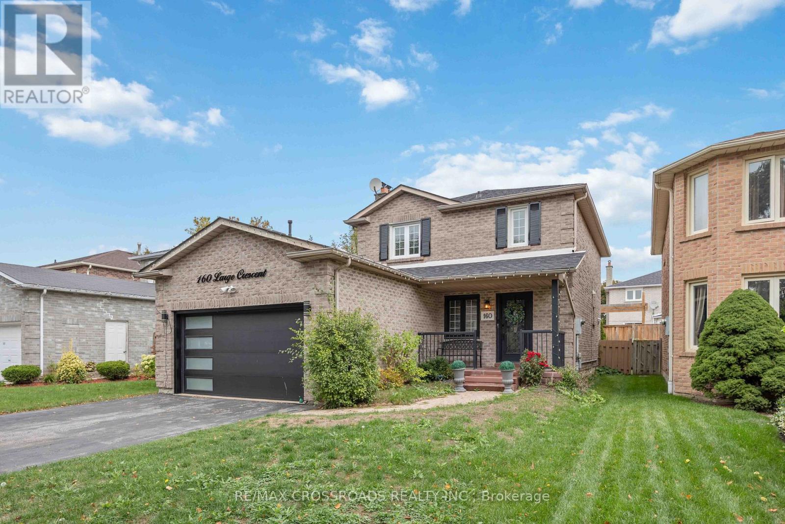 160 LARGE CRESCENT, Ajax, Ontario