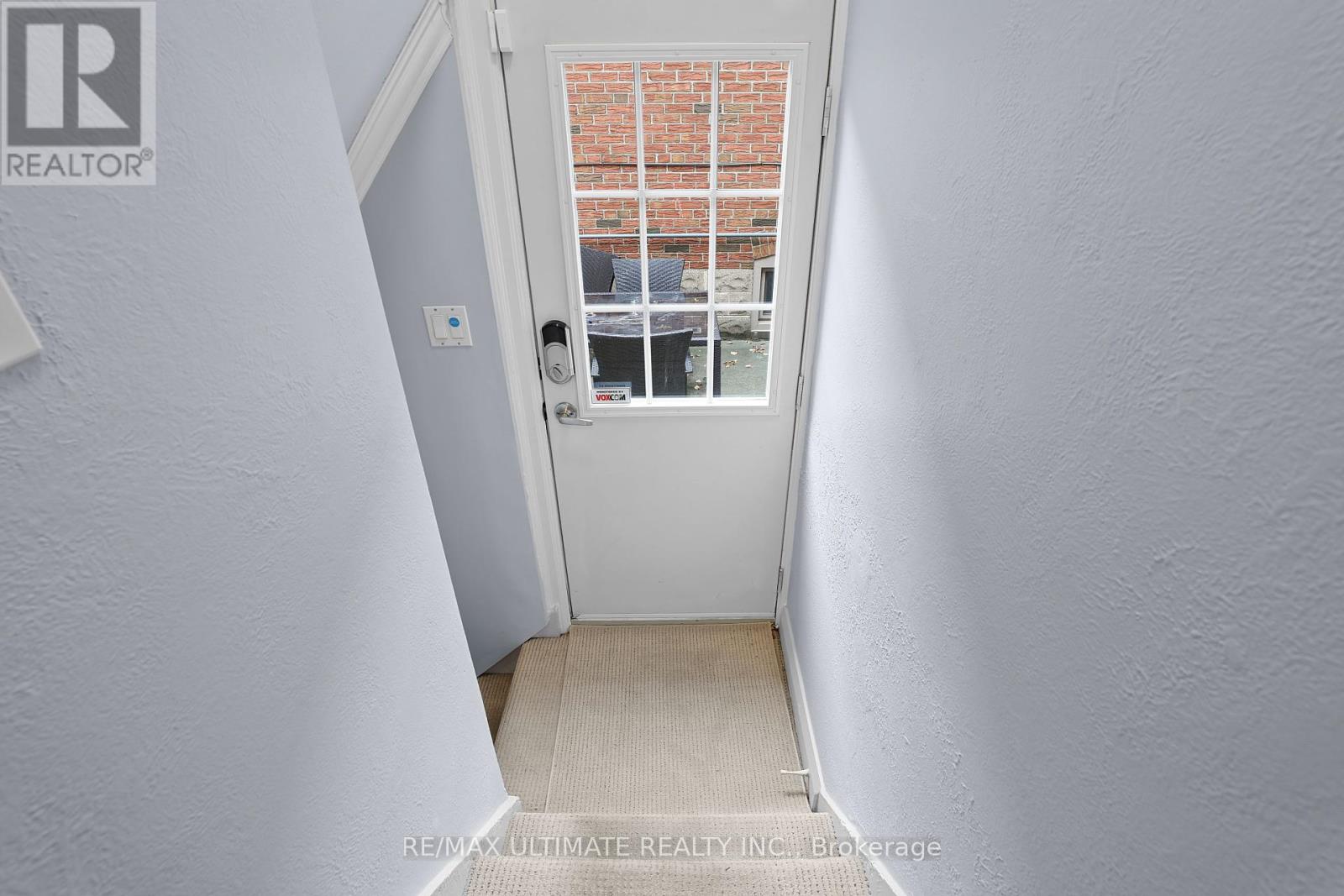 25 Fairside Avenue, Toronto, Ontario  M4C 3G8 - Photo 13 - E12431862
