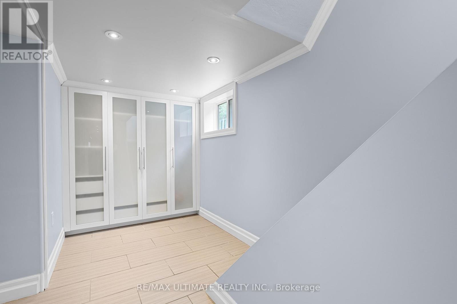 25 Fairside Avenue, Toronto, Ontario  M4C 3G8 - Photo 15 - E12431862