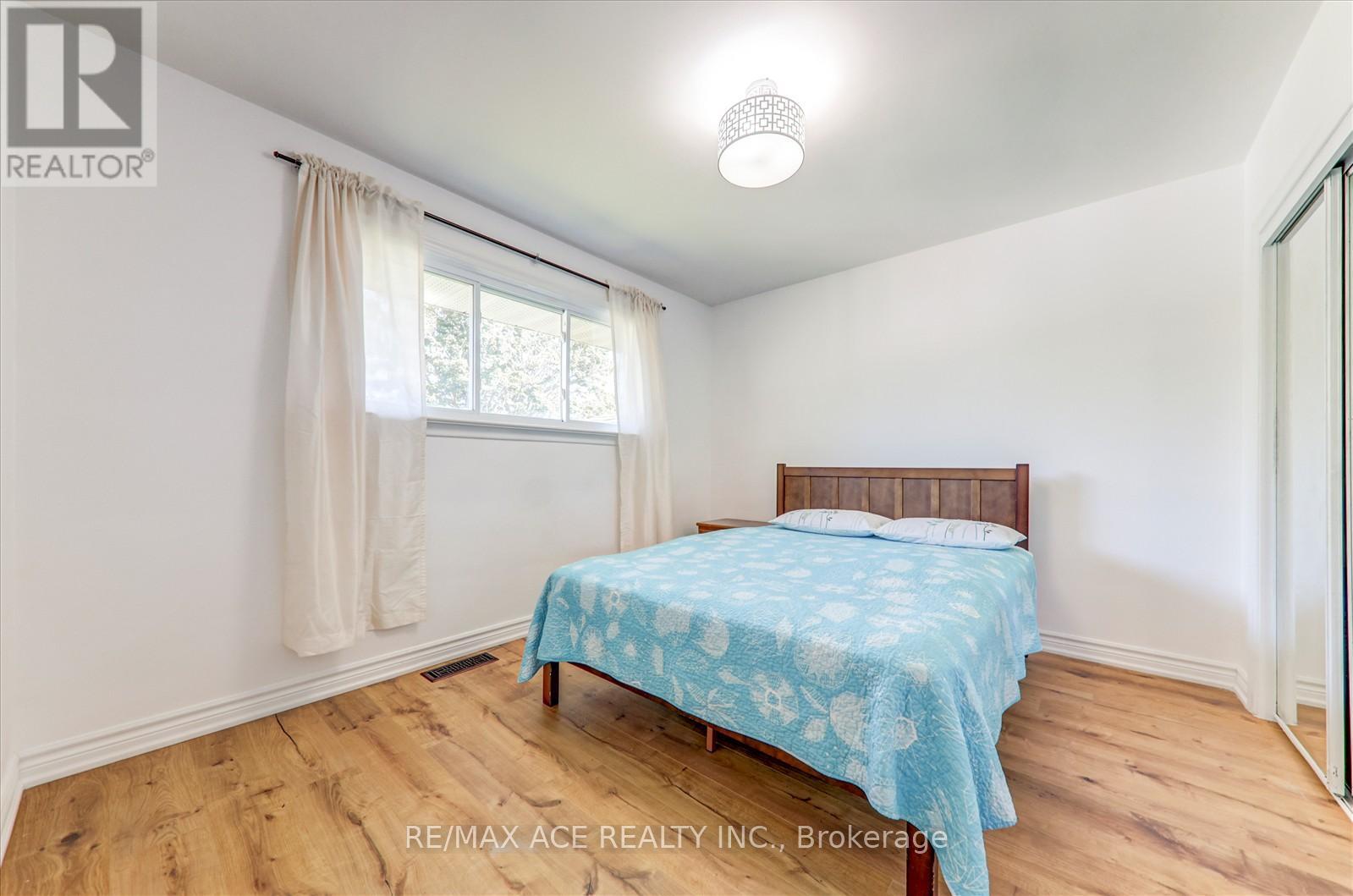 571 Farewell Street, Oshawa, Ontario  L1H 6M9 - Photo 17 - E12431909