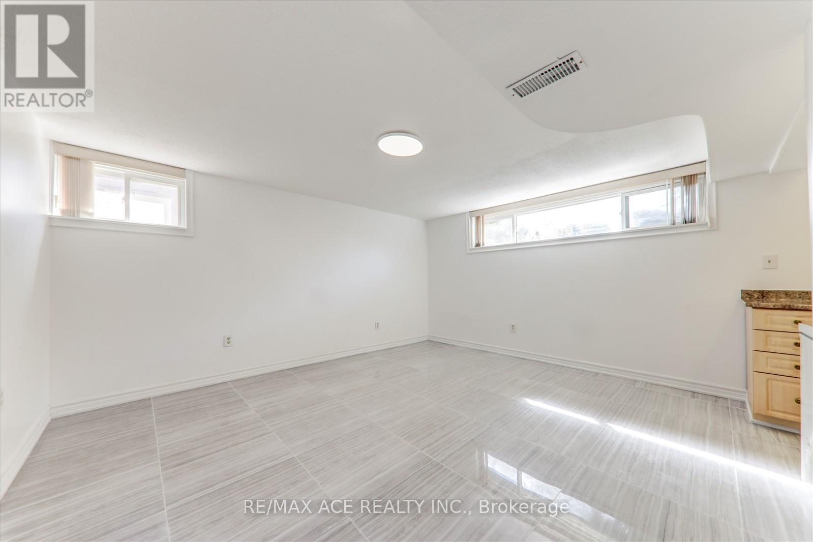 571 Farewell Street, Oshawa, Ontario  L1H 6M9 - Photo 25 - E12431909