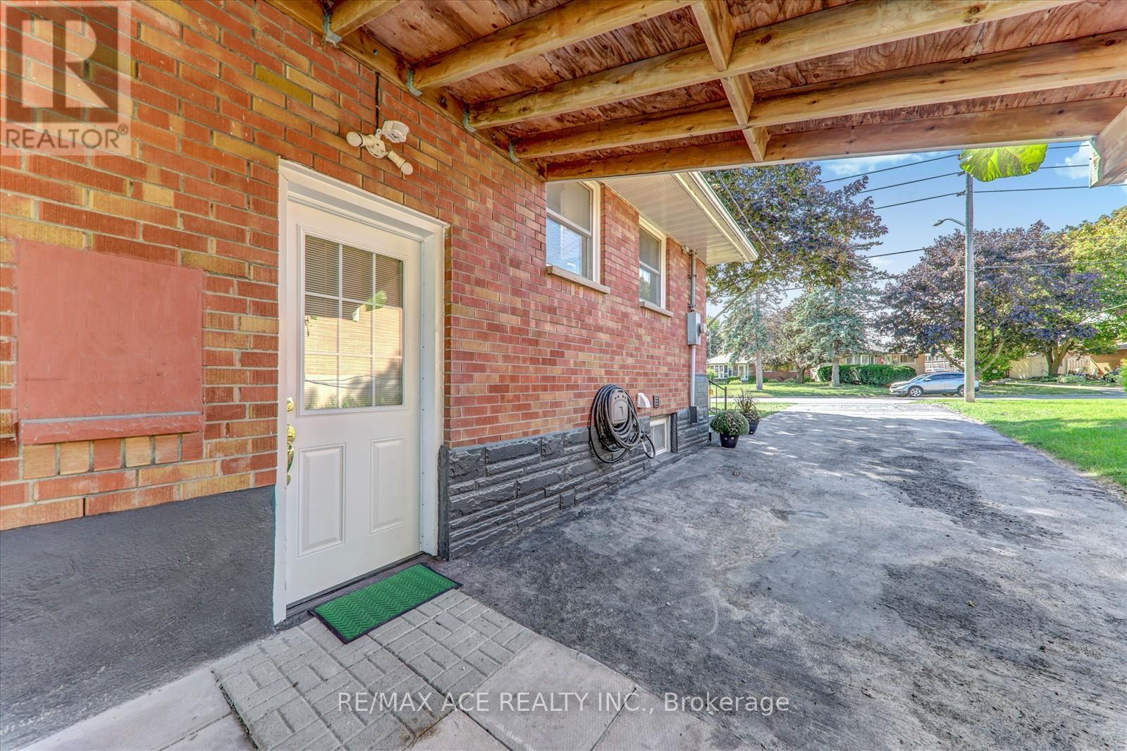 571 Farewell Street, Oshawa, Ontario  L1H 6M9 - Photo 34 - E12431909