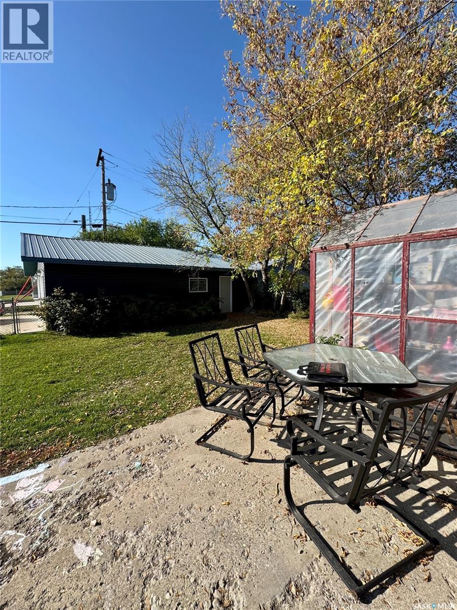 415 Prince Street, Hudson Bay, Saskatchewan  S0E 0Y0 - Photo 44 - SK014748