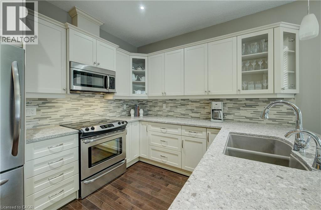 900 Doon Village Road Unit# 15, Kitchener, Ontario  N2P 1A4 - Photo 18 - 40771034