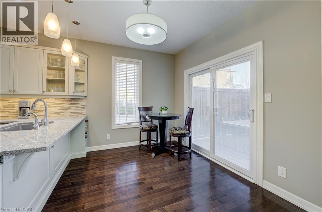 900 Doon Village Road Unit# 15, Kitchener, Ontario  N2P 1A4 - Photo 15 - 40771034