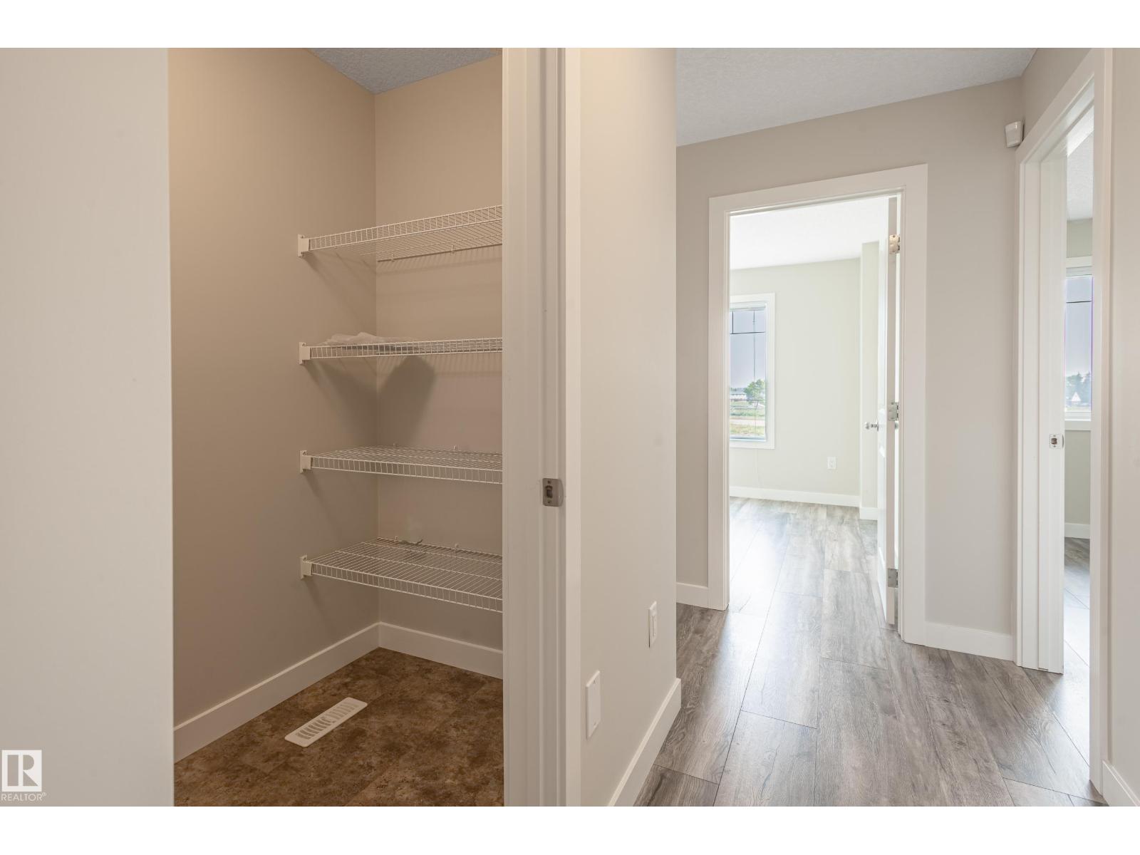207 Griesbach Rd Nw, Edmonton, Alberta  T5E 6S5 - Photo 42 - E4459941