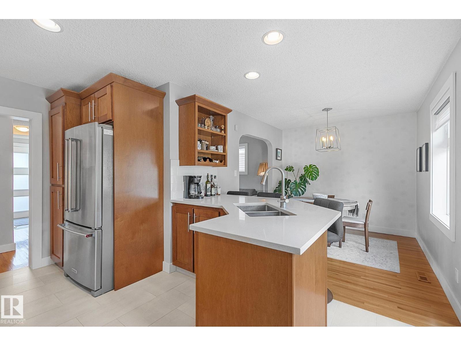 10958 117 St Nw, Edmonton, Alberta  T5H 3N6 - Photo 13 - E4459944