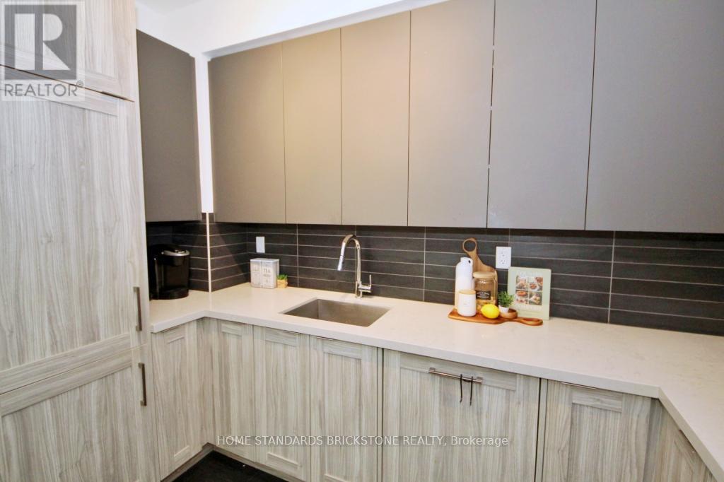 3604 - 2908 Highway 7 Road, Vaughan, Ontario  L6K 0K5 - Photo 12 - N12430203