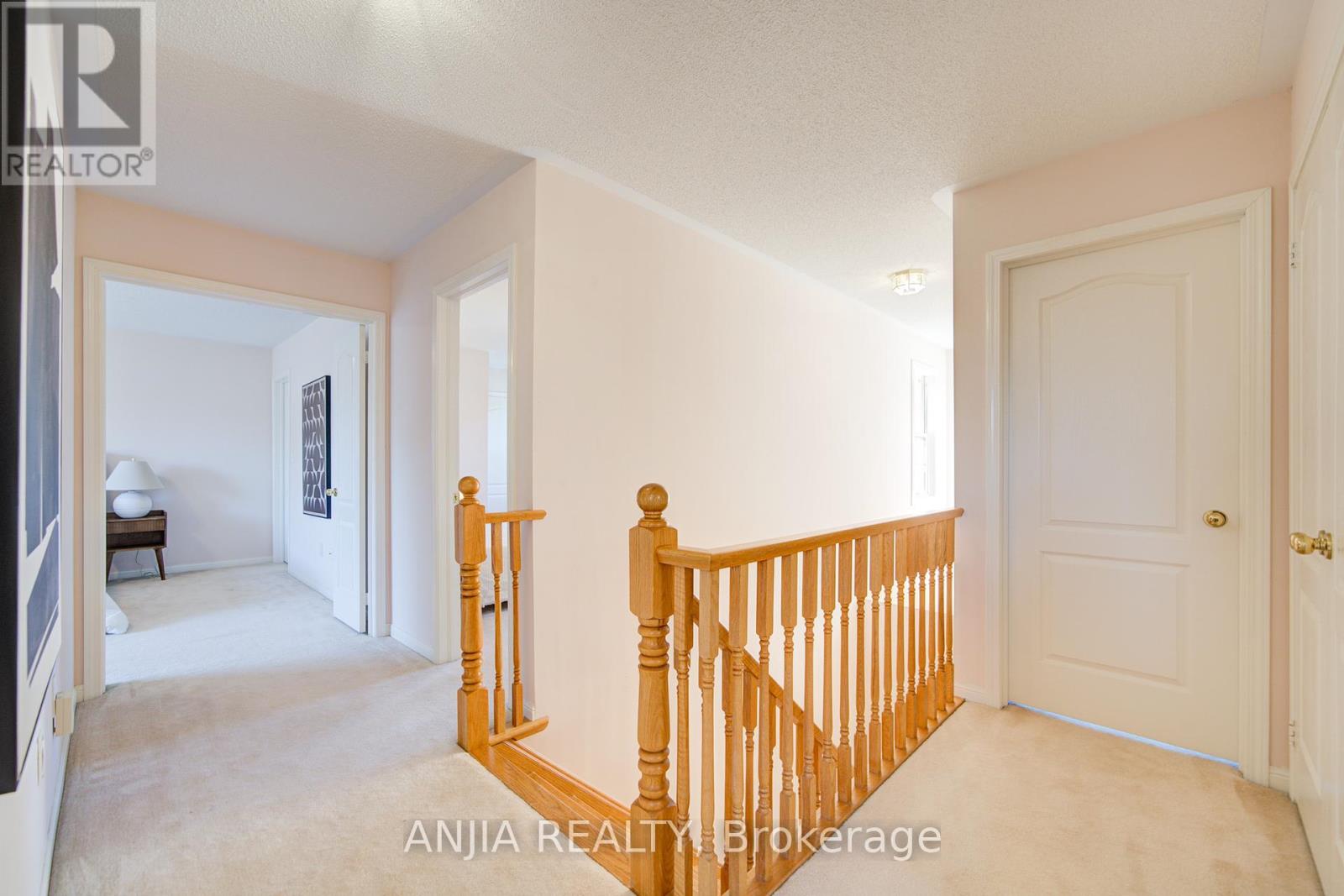 131 Winston Castle Drive, Markham, Ontario  L6C 2G7 - Photo 29 - N12431833
