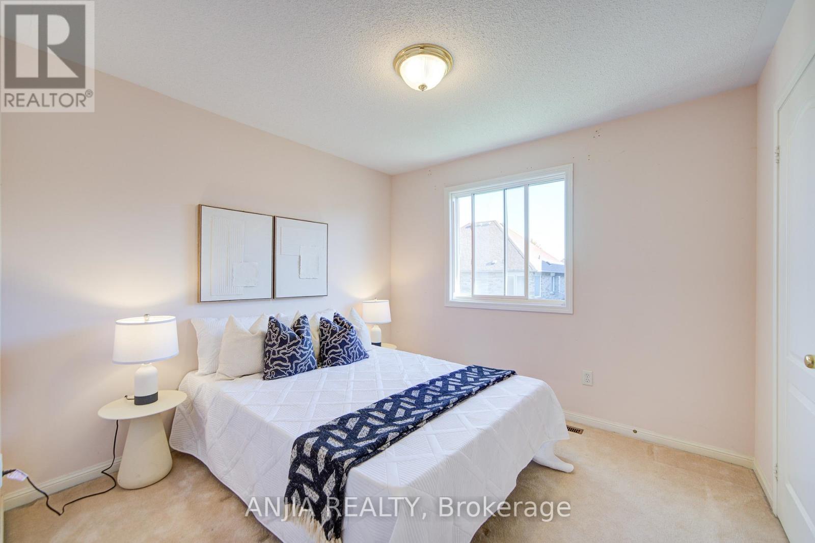 131 Winston Castle Drive, Markham, Ontario  L6C 2G7 - Photo 40 - N12431833