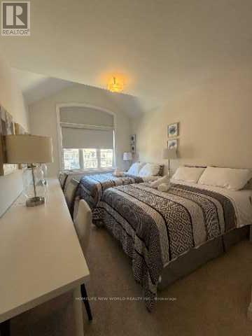 15 West Village Lane, Markham, Ontario  L6C 1K4 - Photo 13 - N12431905