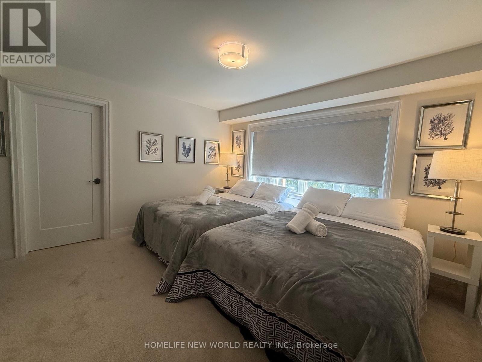15 West Village Lane, Markham, Ontario  L6C 1K4 - Photo 17 - N12431905