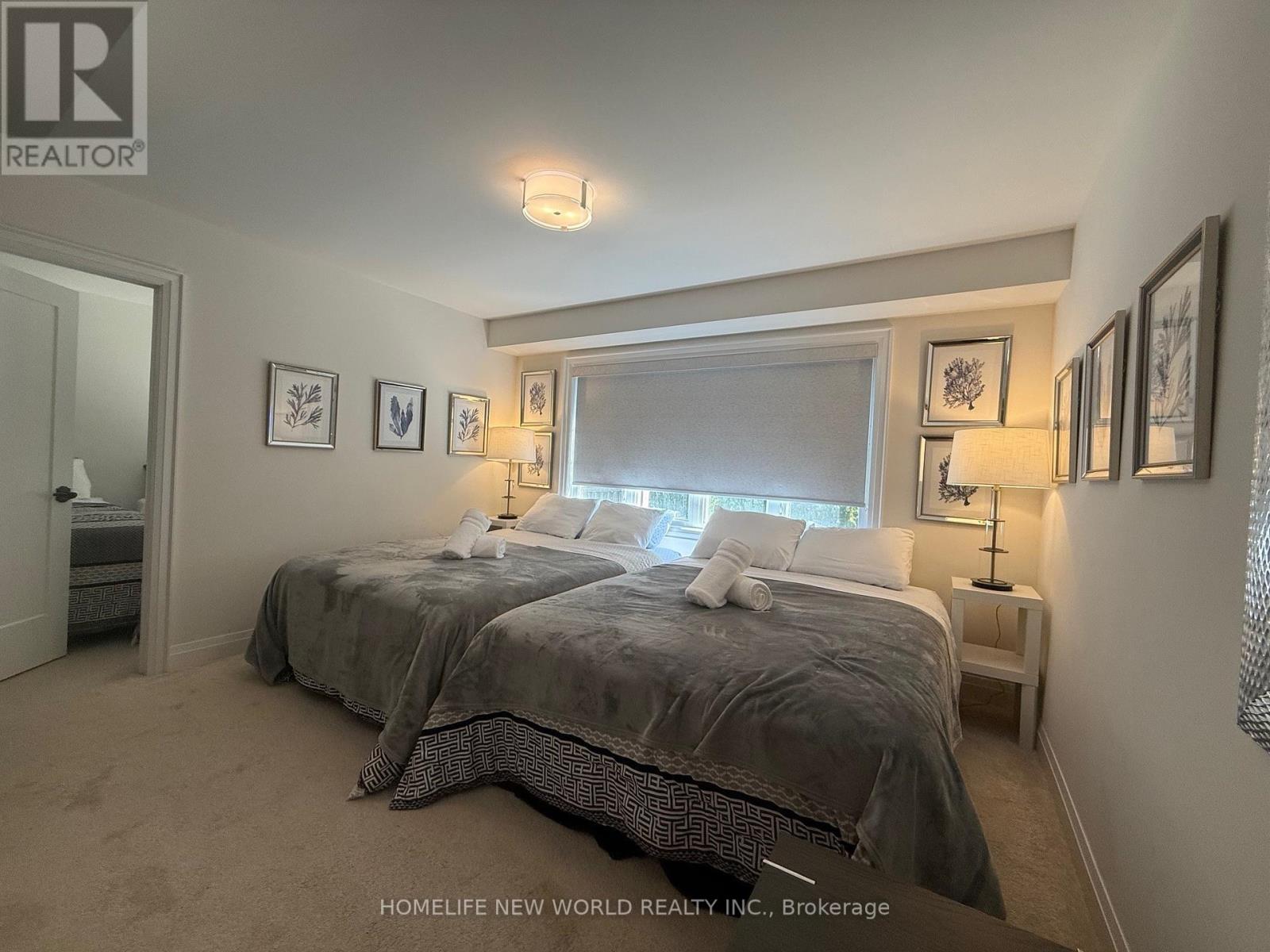 15 West Village Lane, Markham, Ontario  L6C 1K4 - Photo 19 - N12431905