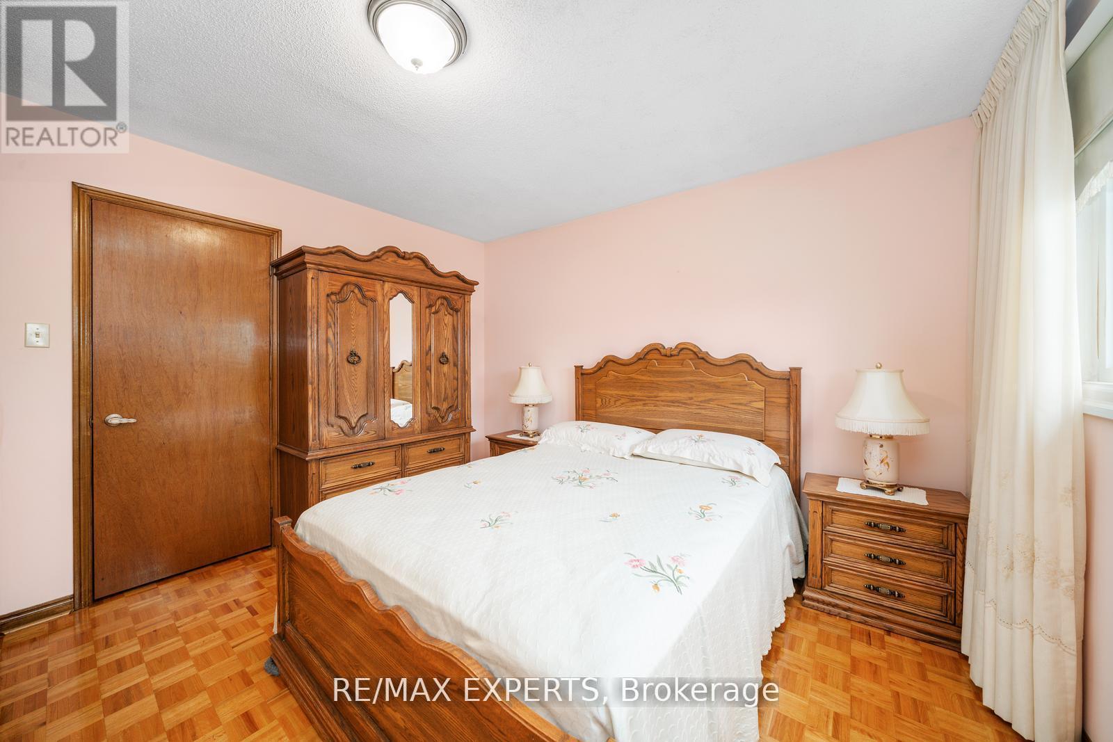 9 Richbell Street, Vaughan, Ontario  L4J 5W5 - Photo 17 - N12431906