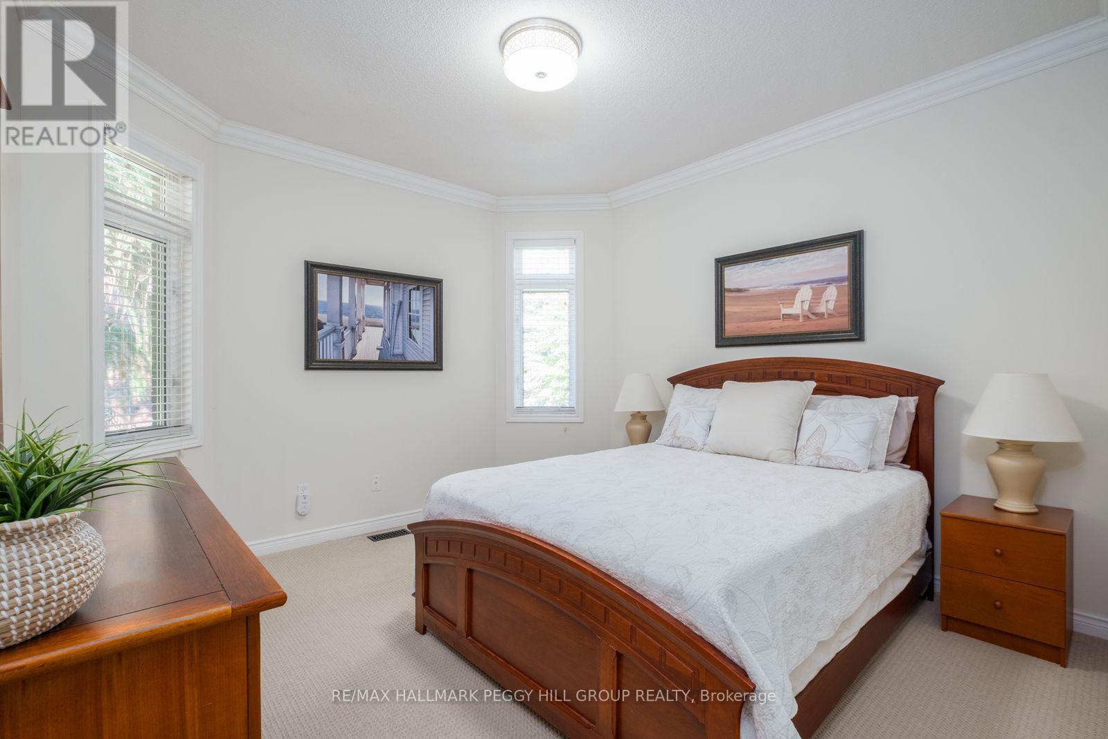 68 Mactaggart Drive, King, Ontario  L0G 1N0 - Photo 13 - N12431939