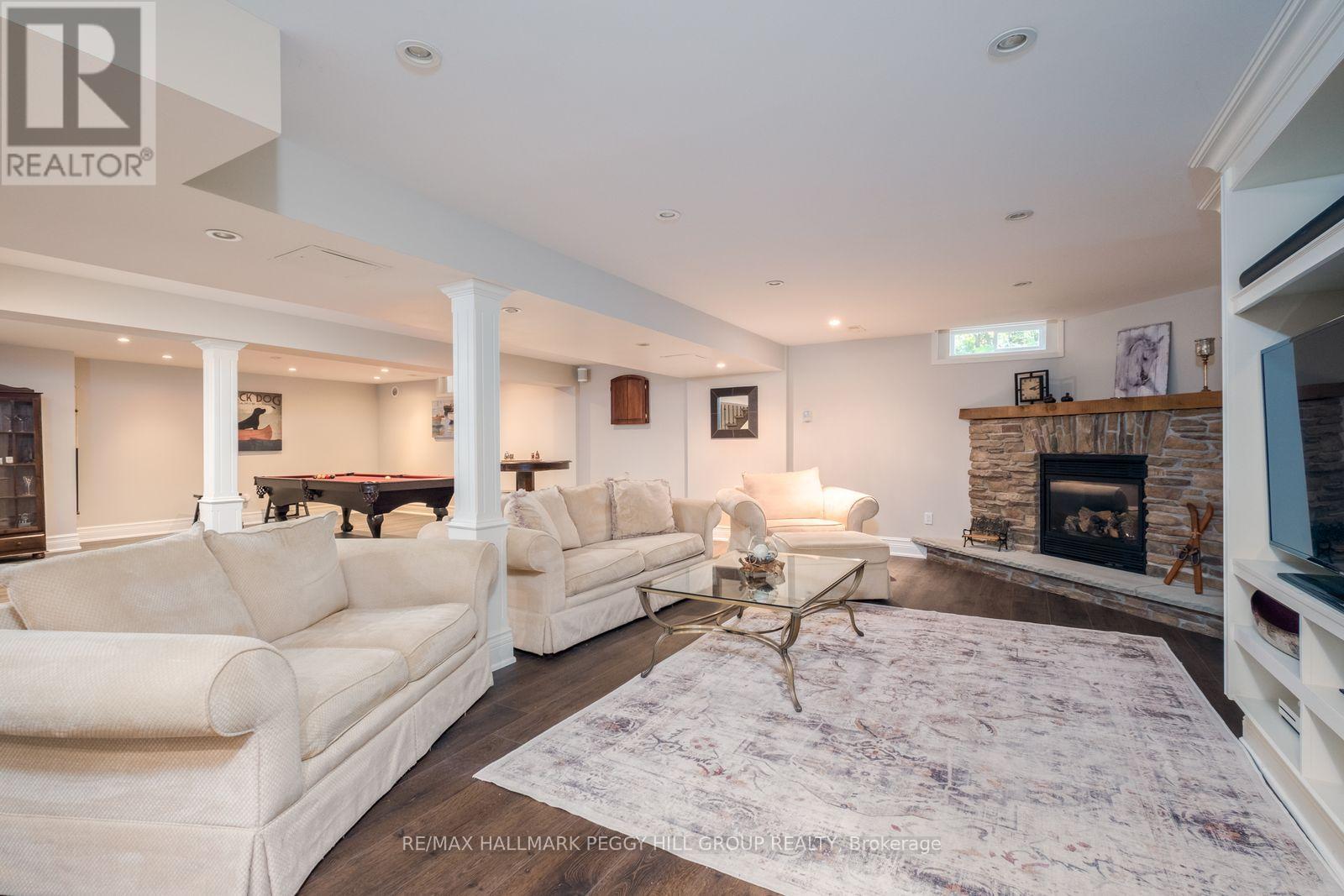 68 Mactaggart Drive, King, Ontario  L0G 1N0 - Photo 18 - N12431939