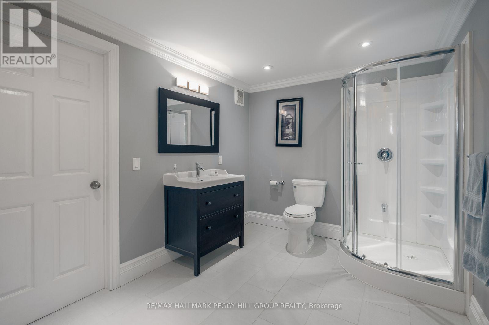 68 Mactaggart Drive, King, Ontario  L0G 1N0 - Photo 20 - N12431939