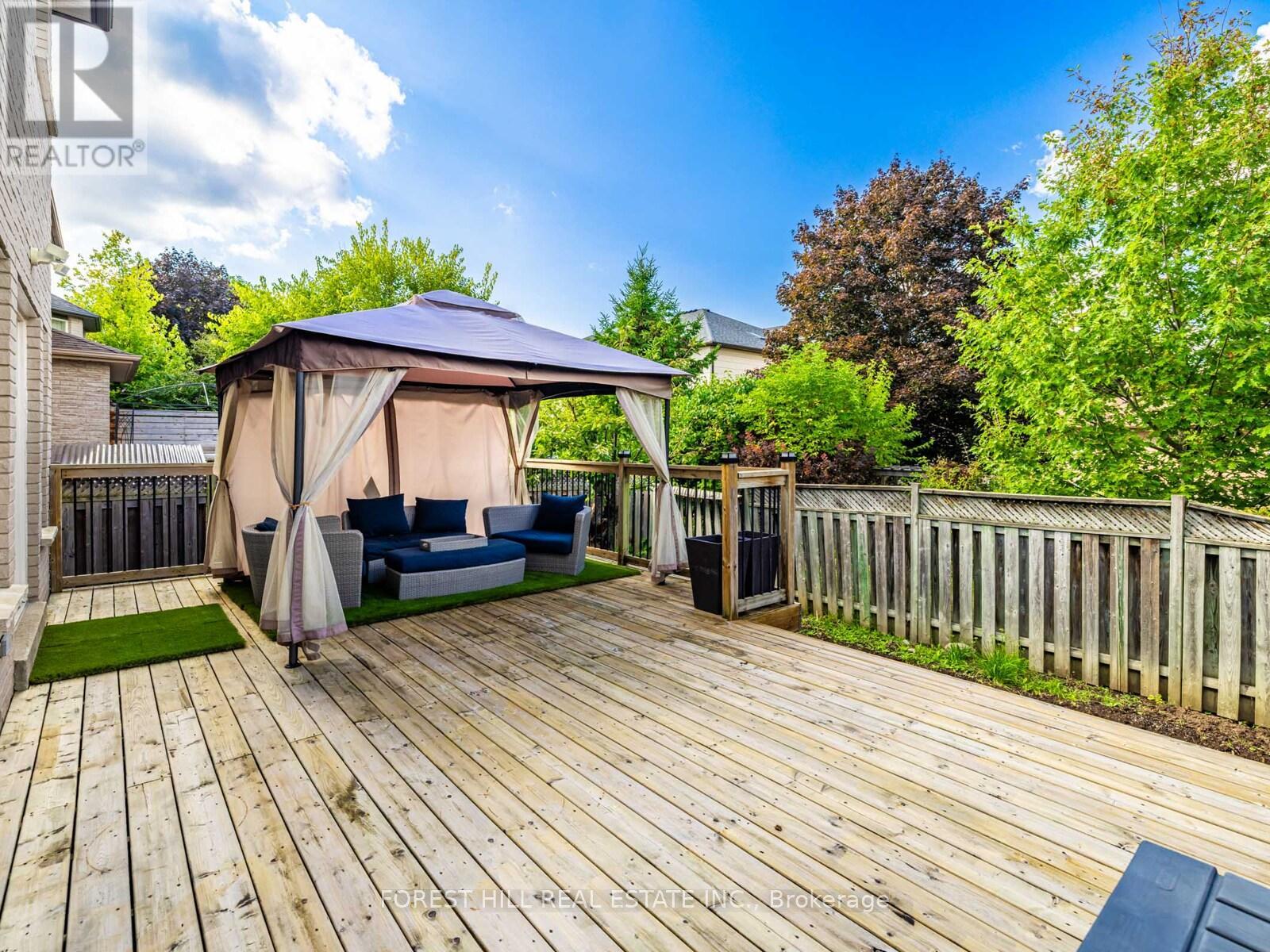 134 Royal Palm Drive, Vaughan, Ontario  L4J 8K1 - Photo 23 - N12431940