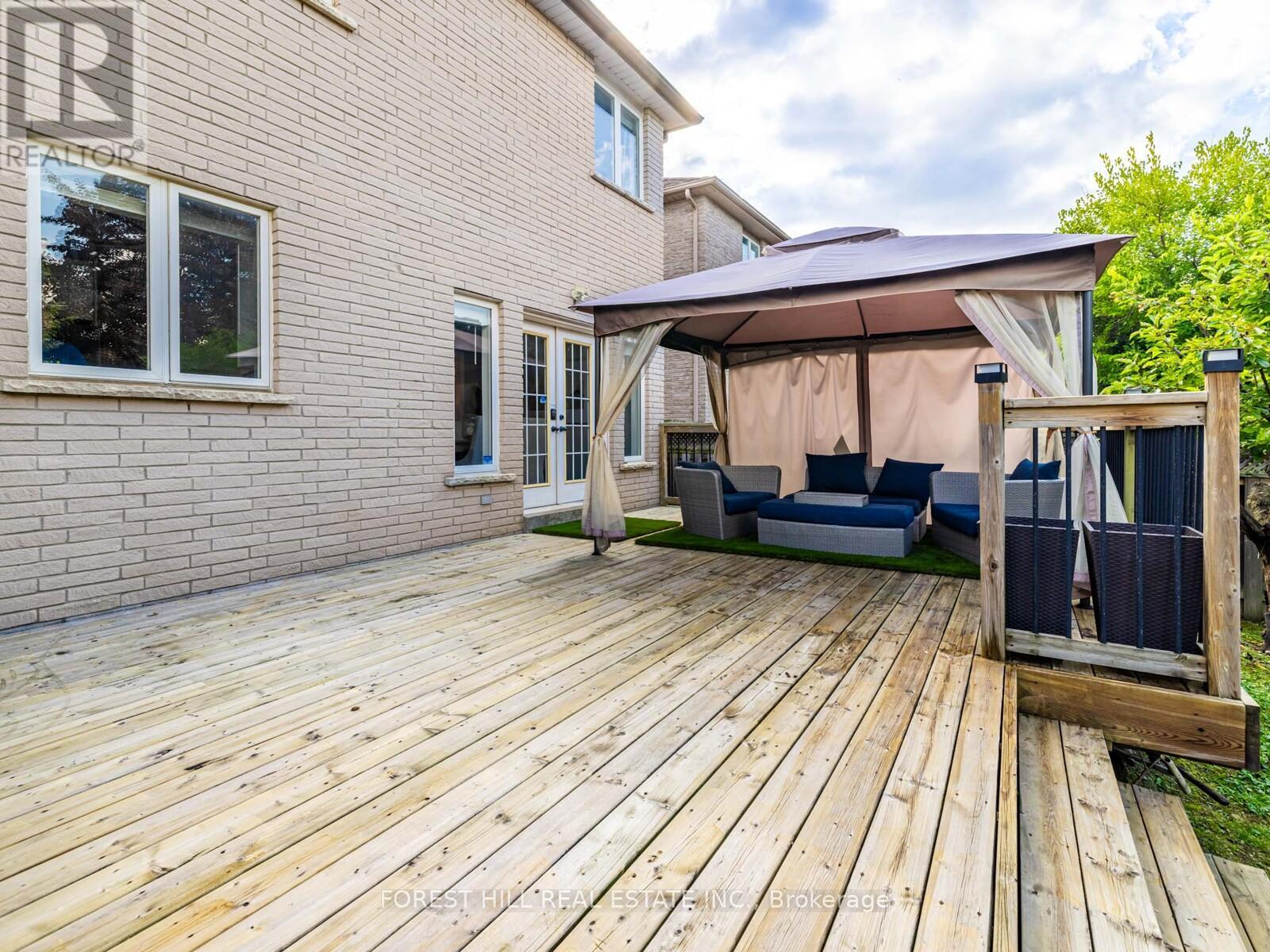 134 Royal Palm Drive, Vaughan, Ontario  L4J 8K1 - Photo 25 - N12431940