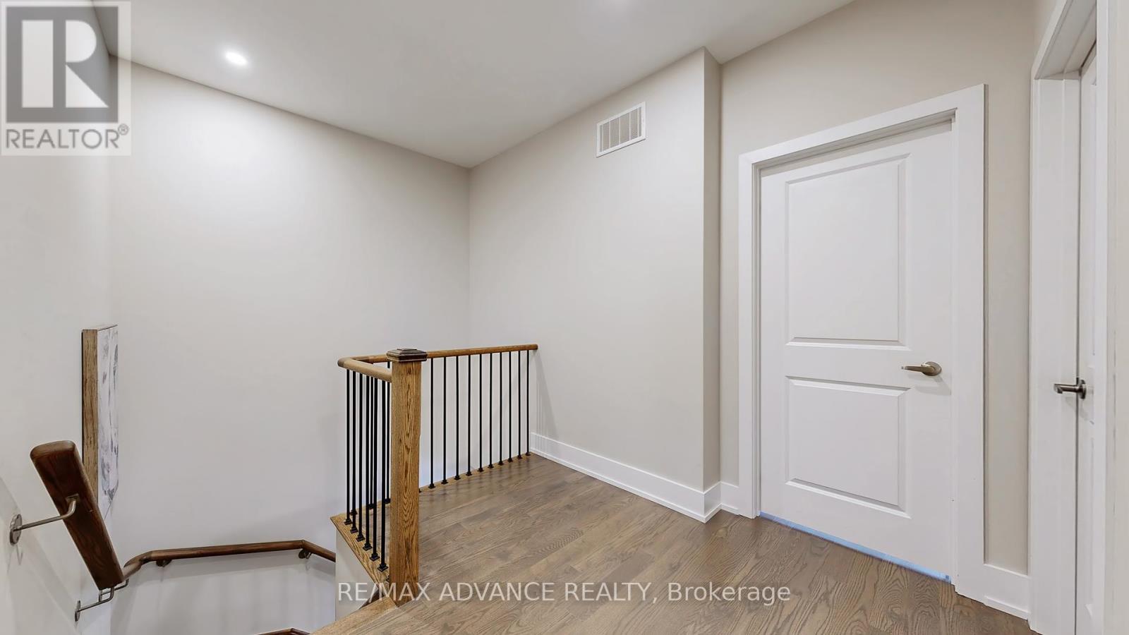 32 Crestridge Drive, Vaughan, Ontario  L4J 0K1 - Photo 21 - N12431943
