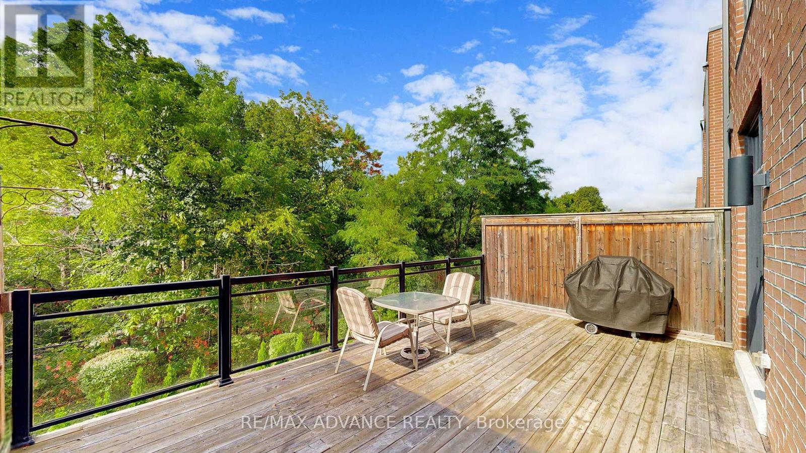 32 Crestridge Drive, Vaughan, Ontario  L4J 0K1 - Photo 46 - N12431943