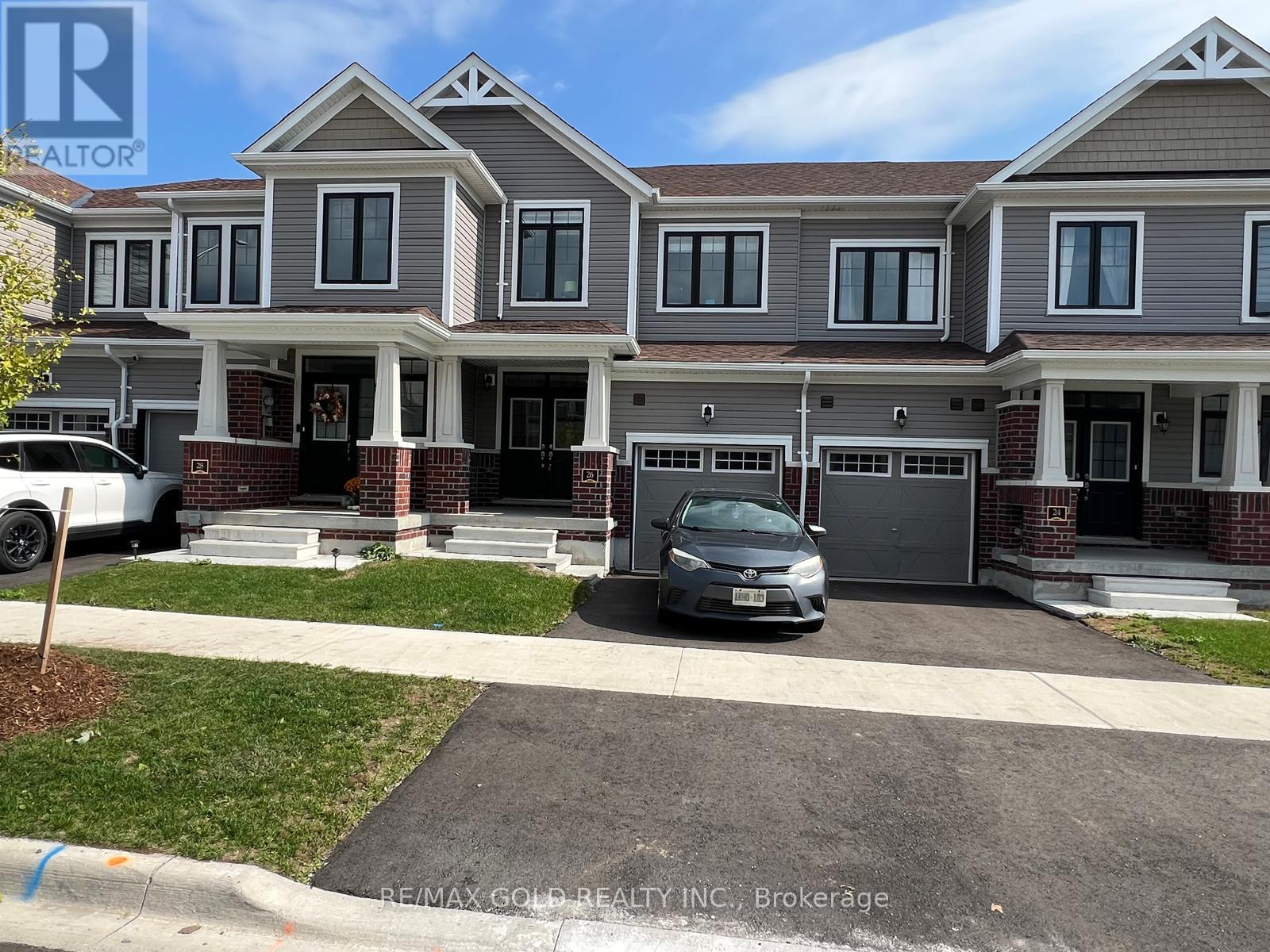 26 DURHAM AVENUE, Barrie, Ontario