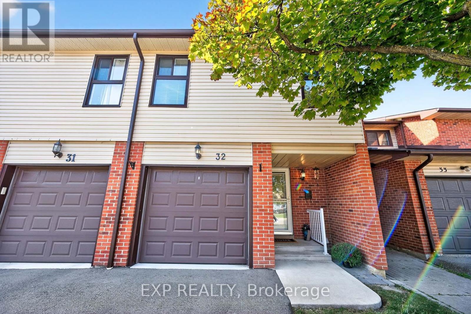 32 Collins Crescent, Brampton, Ontario  L6V 3M9 - Photo 1 - W12431809