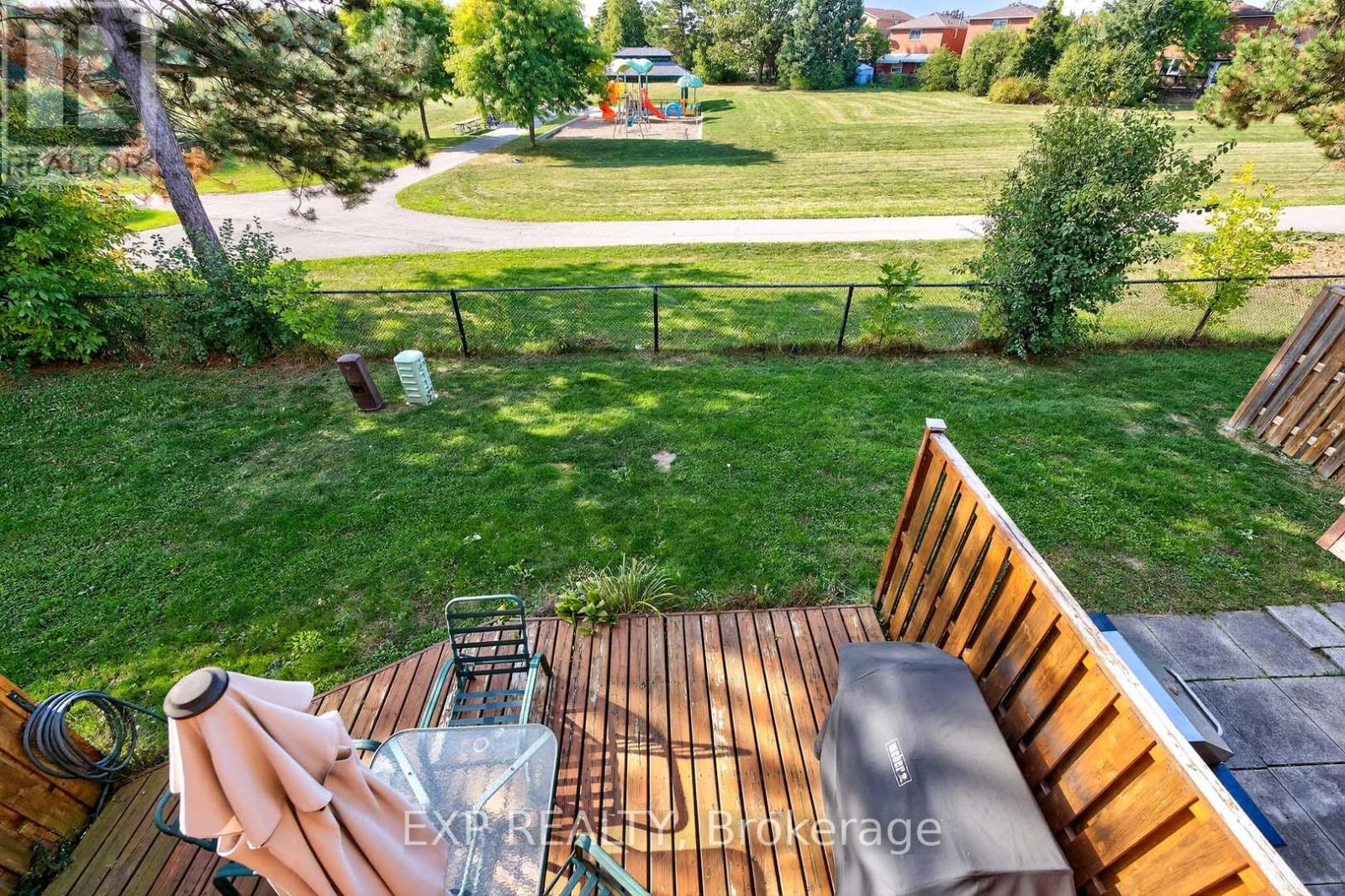 32 Collins Crescent, Brampton, Ontario  L6V 3M9 - Photo 36 - W12431809