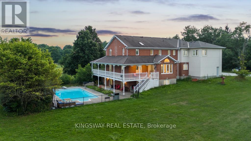 14141 Dublin Line, Halton Hills, Ontario  L7J 2L9 - Photo 2 - W12431831