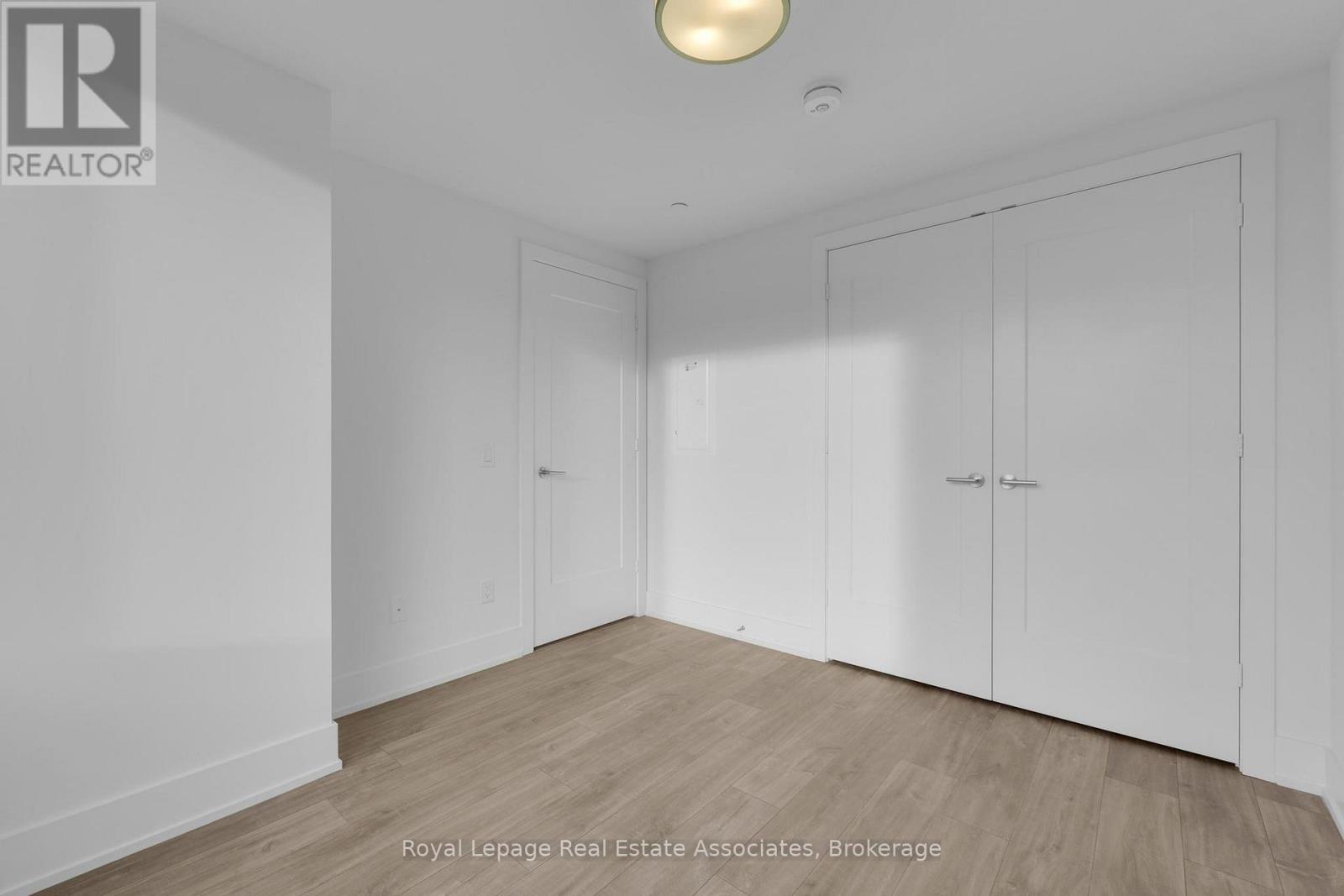 310 - 259 The Kingsway, Toronto, Ontario  M9A 0G2 - Photo 15 - W12431835