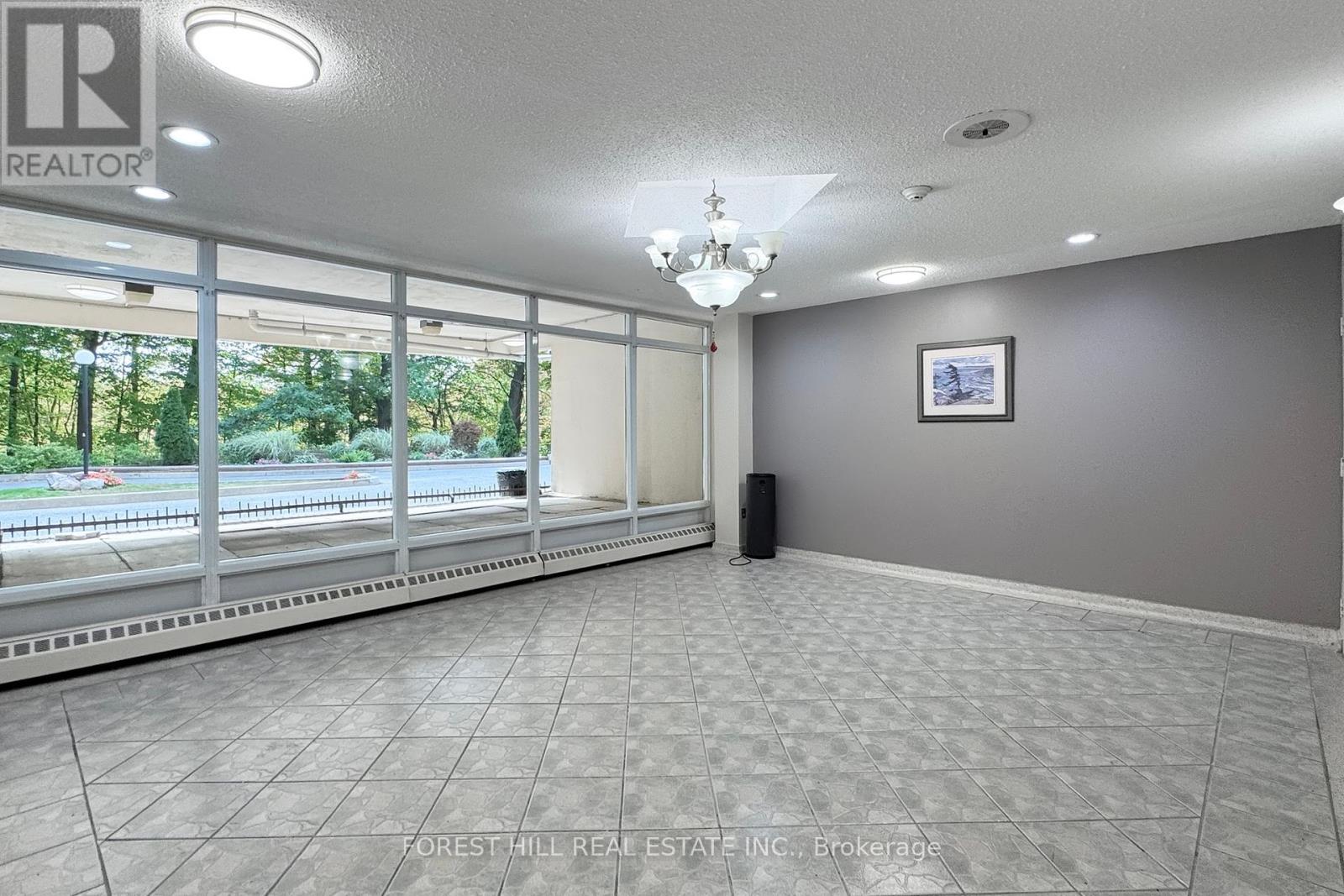 308 - 15 London Green Court, Toronto, Ontario  M3N 1K4 - Photo 7 - W12431853