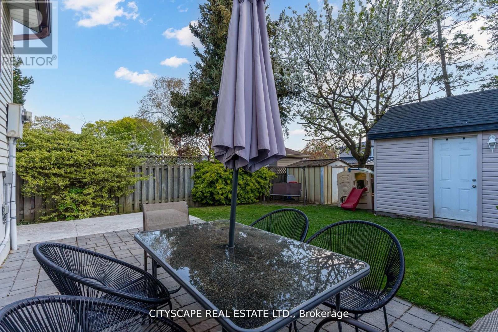 3206 Candela Drive, Mississauga, Ontario  L5A 2T8 - Photo 34 - W12431947