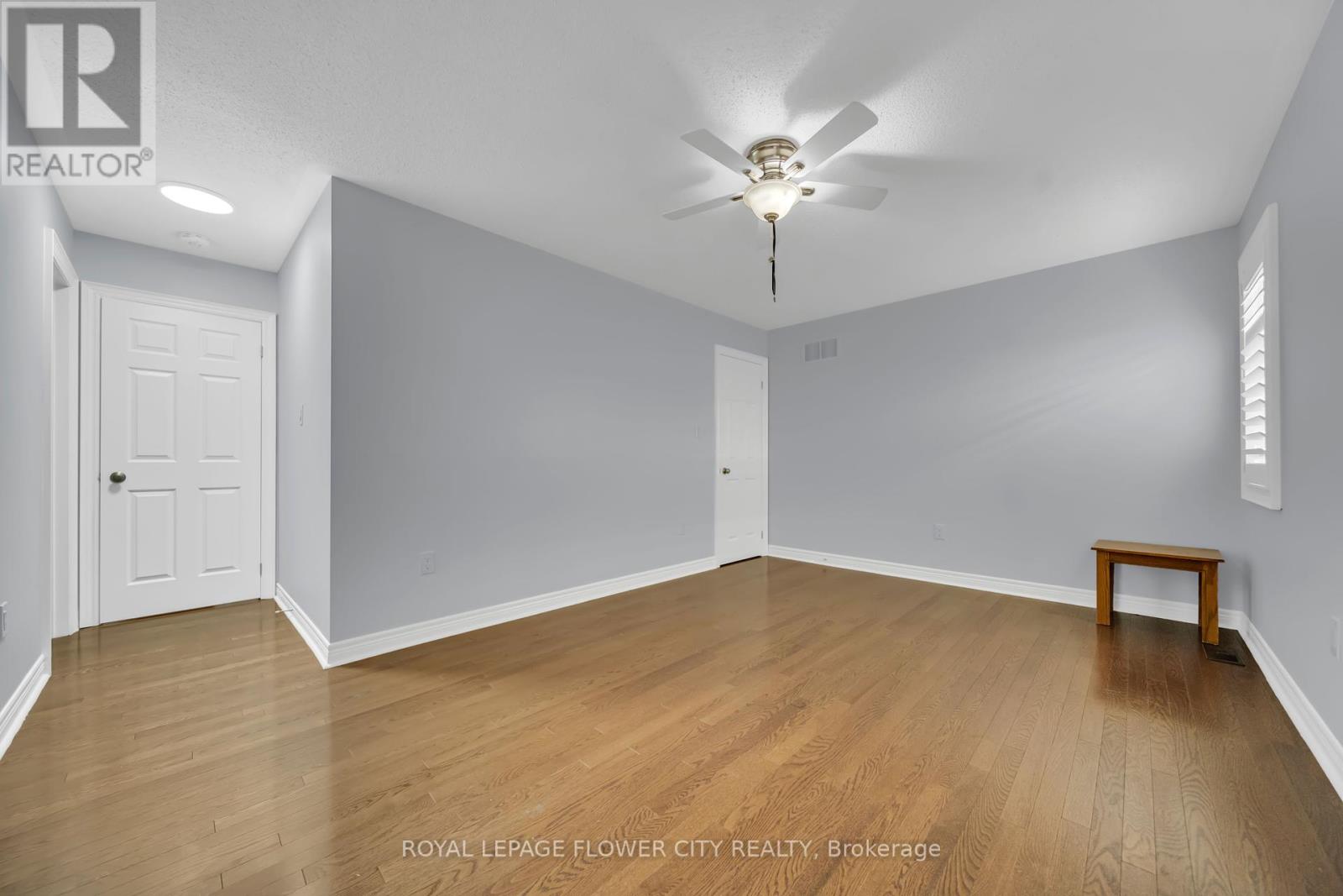 44 Young Garden Crescent, Brampton, Ontario  L6Y 6A4 - Photo 42 - W12431965