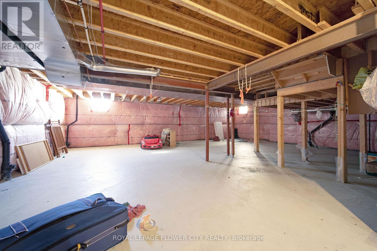 44 Young Garden Crescent, Brampton, Ontario  L6Y 6A4 - Photo 45 - W12431965