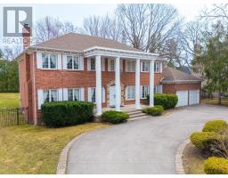 2390 MISSISSAUGA ROAD, Mississauga, Ontario