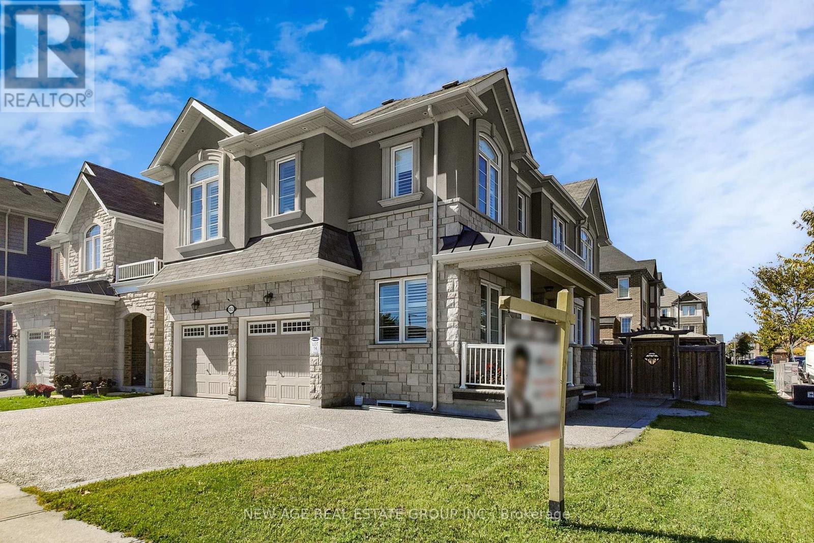 153 Whitlock Avenue, Milton, Ontario  L9E 1G1 - Photo 2 - W12431988