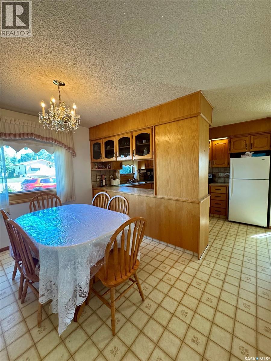 403 Churchill Street, Hudson Bay, Saskatchewan  S0E 0Y0 - Photo 15 - SK016224