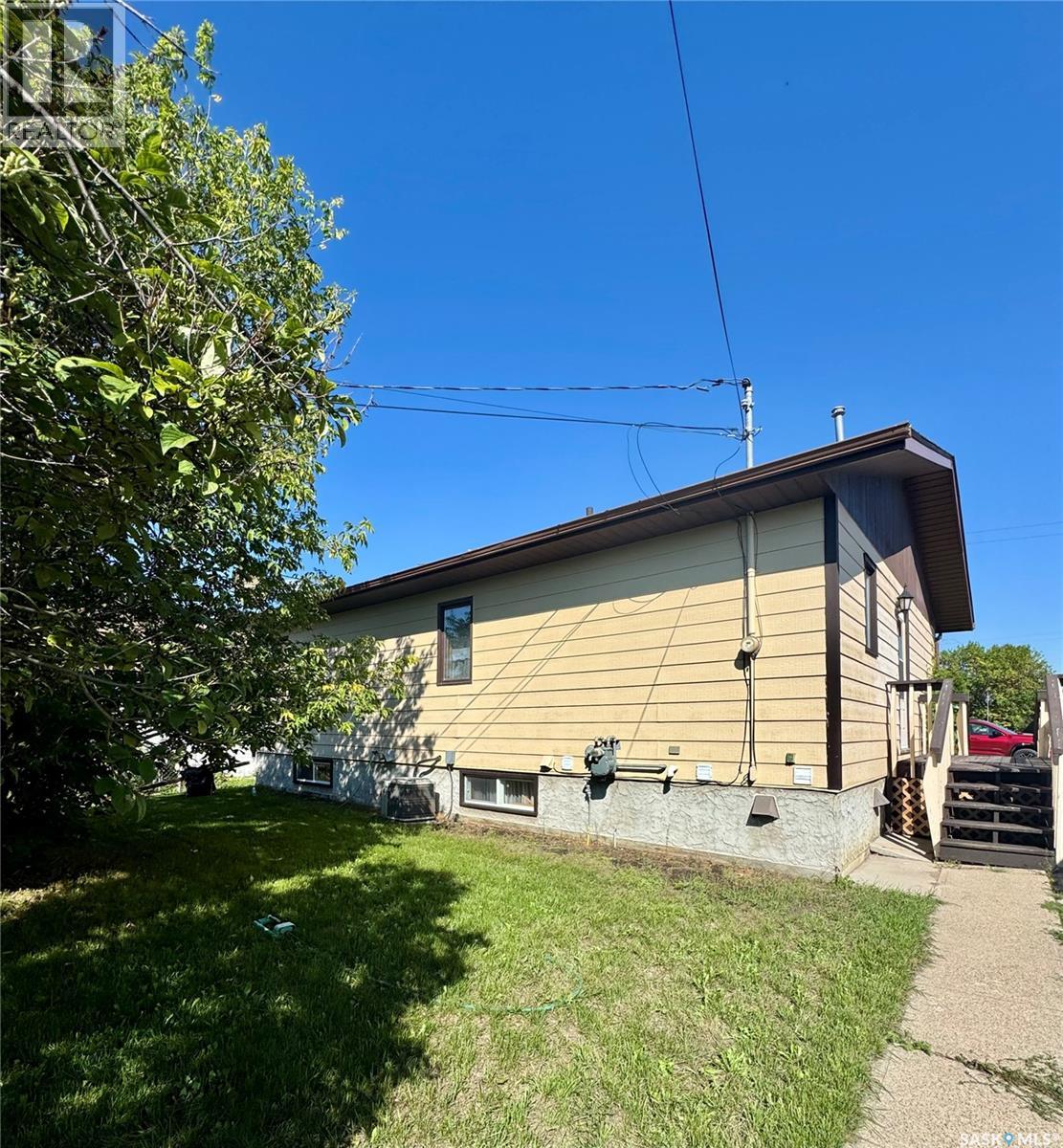 403 Churchill Street, Hudson Bay, Saskatchewan  S0E 0Y0 - Photo 10 - SK016224