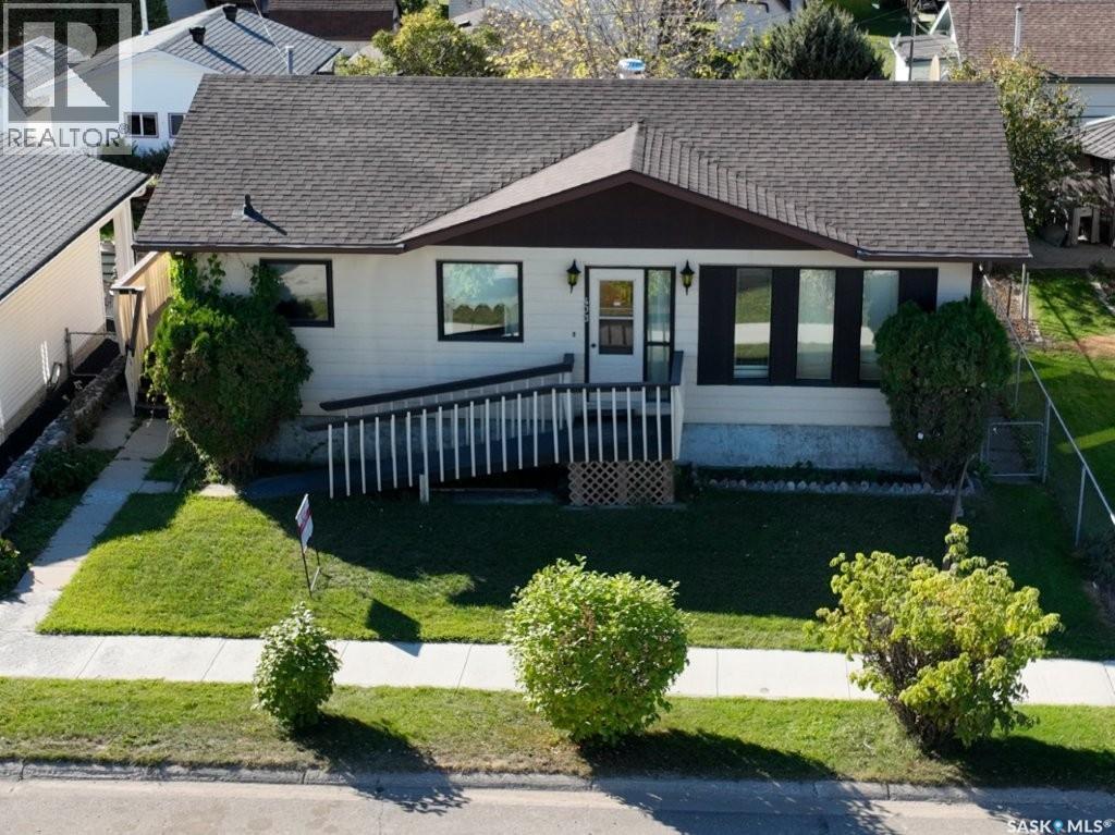 403 Churchill Street, Hudson Bay, Saskatchewan  S0E 0Y0 - Photo 49 - SK016224