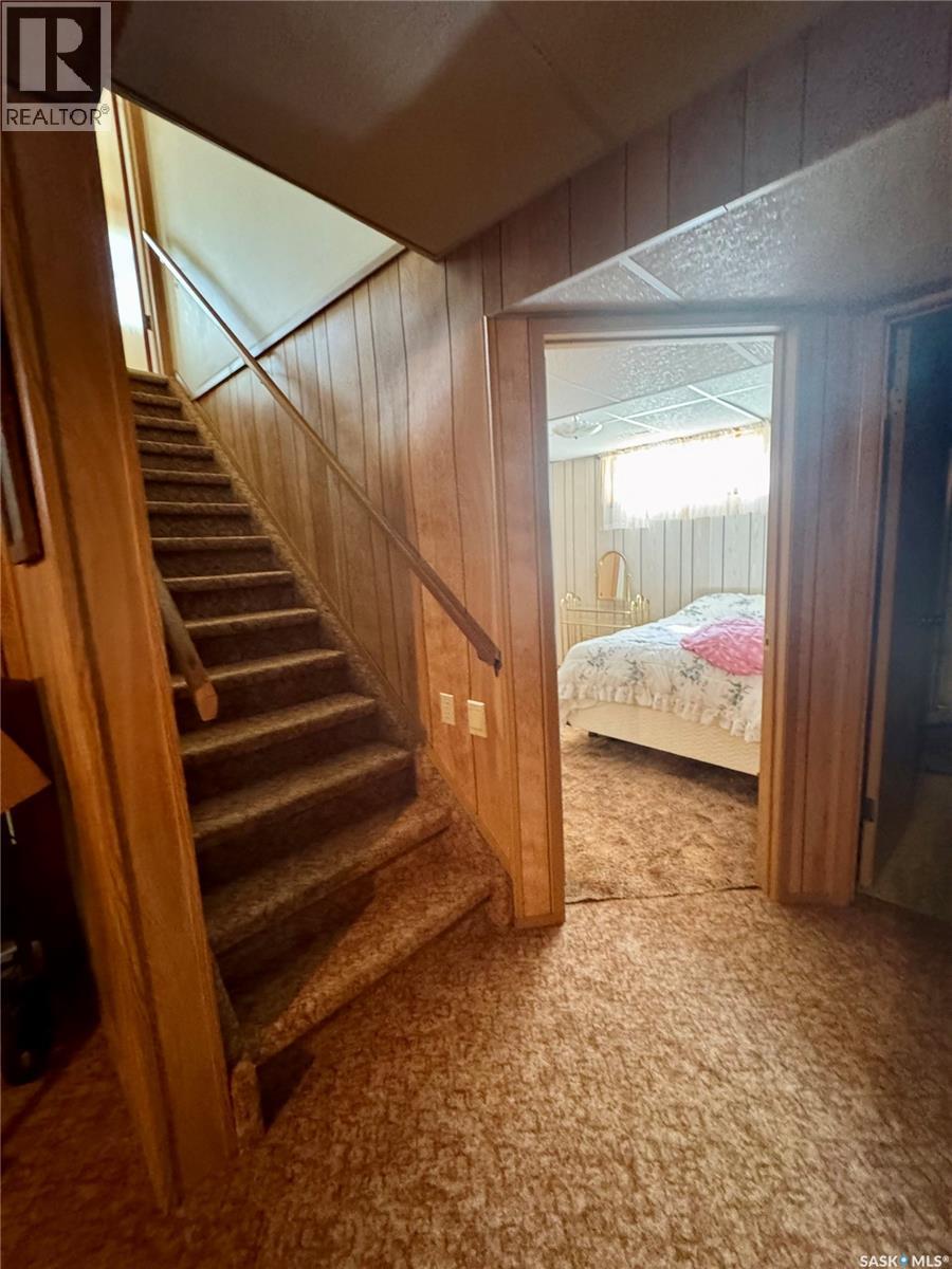 403 Churchill Street, Hudson Bay, Saskatchewan  S0E 0Y0 - Photo 34 - SK016224