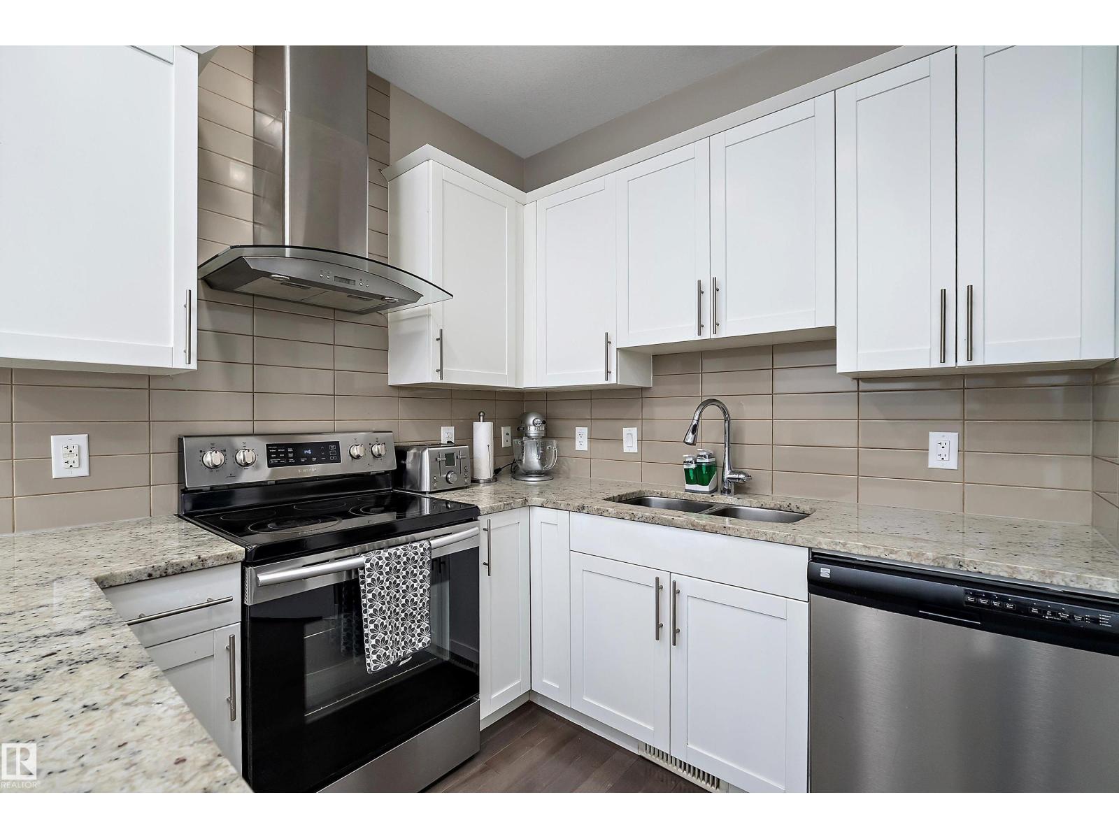 7043 174 Av Nw, Edmonton, Alberta  T5Z 0L3 - Photo 14 - E4459948