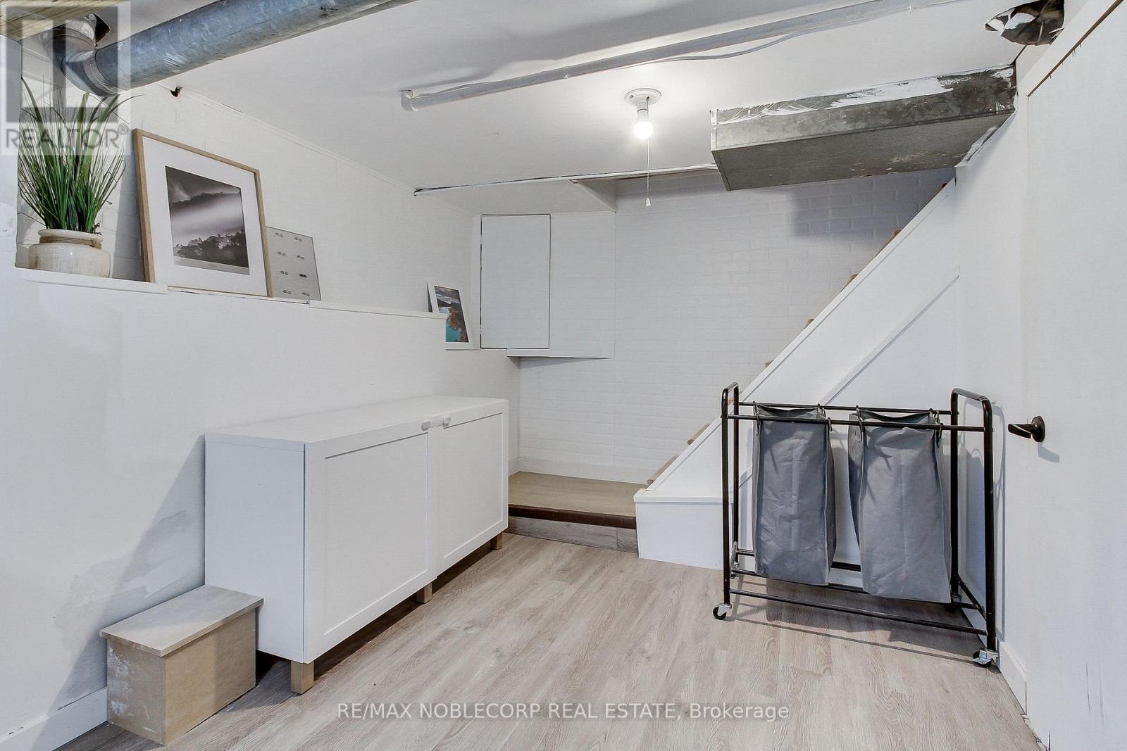 174 East 31st. Street, Hamilton, Ontario  L8V 3P5 - Photo 22 - X12431810
