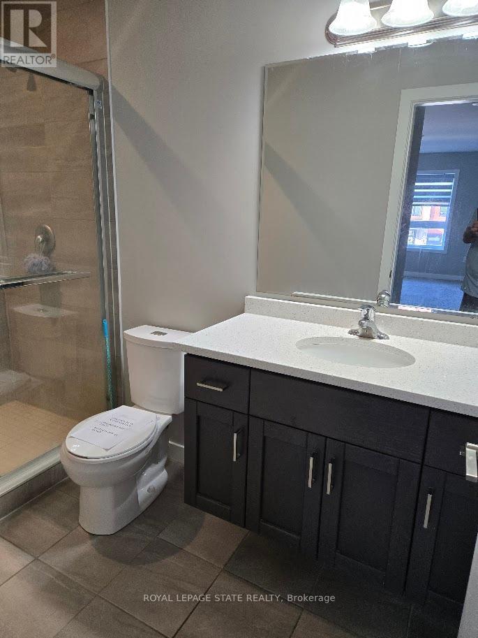 940 Robert Ferrie Drive, Kitchener, Ontario  N2R 0P9 - Photo 15 - X12431839