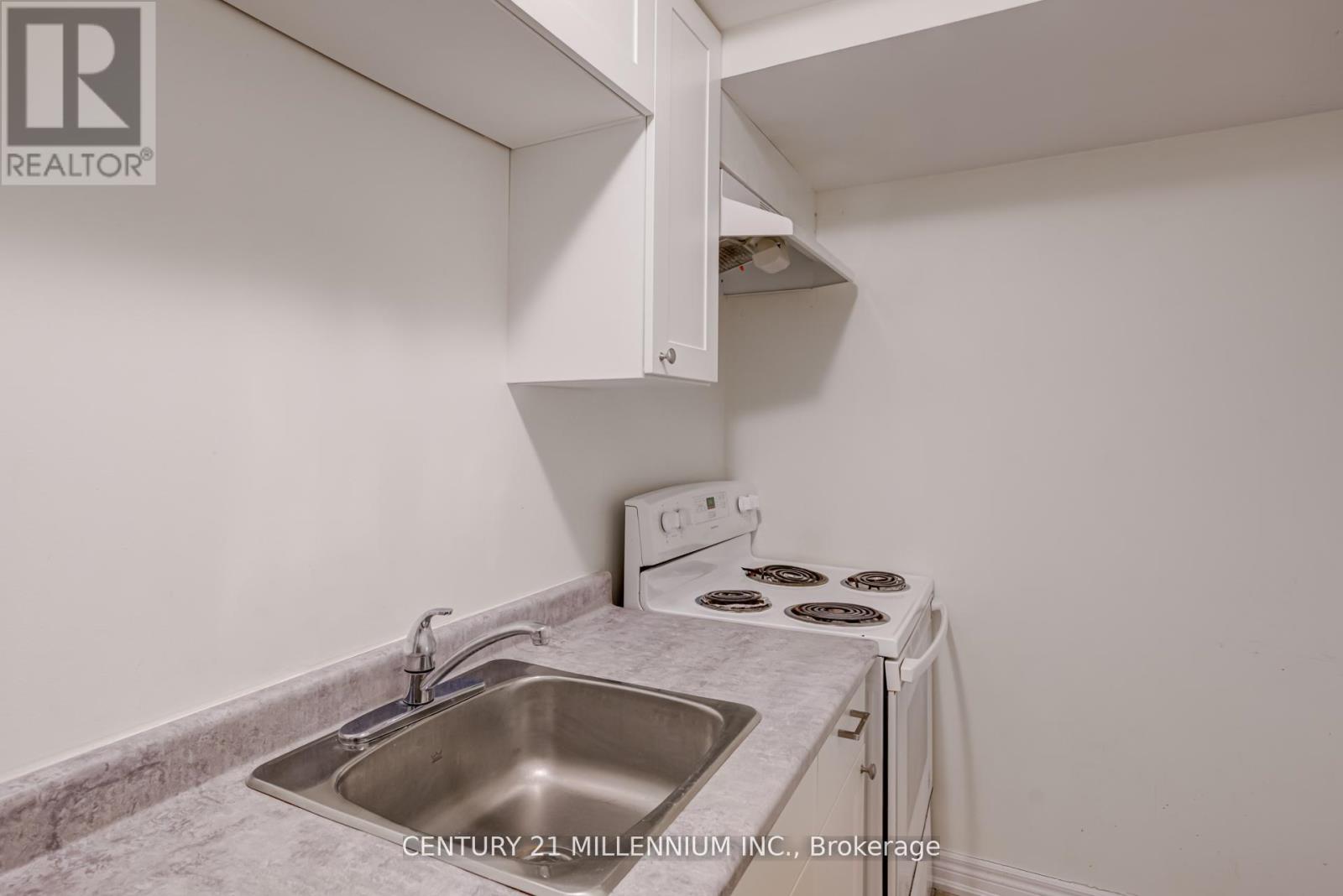 38 Kent Street, St. Catharines, Ontario  L2S 1H2 - Photo 39 - X12431874
