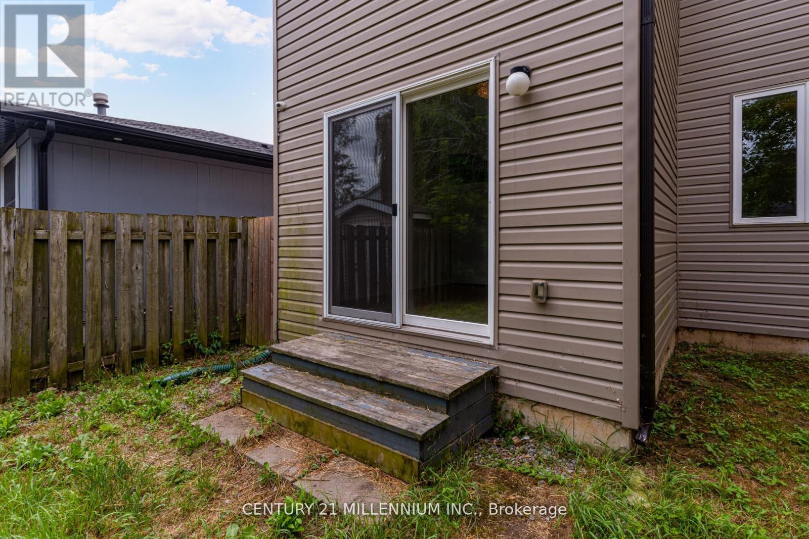 38 Kent Street, St. Catharines, Ontario  L2S 1H2 - Photo 47 - X12431874