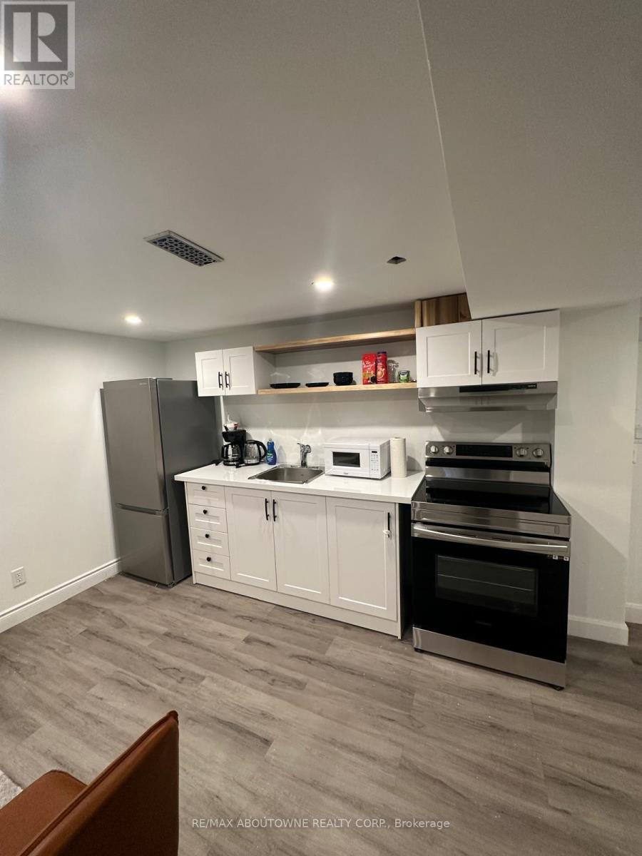 66 Wellington Street S, Hamilton, Ontario  L8N 2R1 - Photo 25 - X12431938