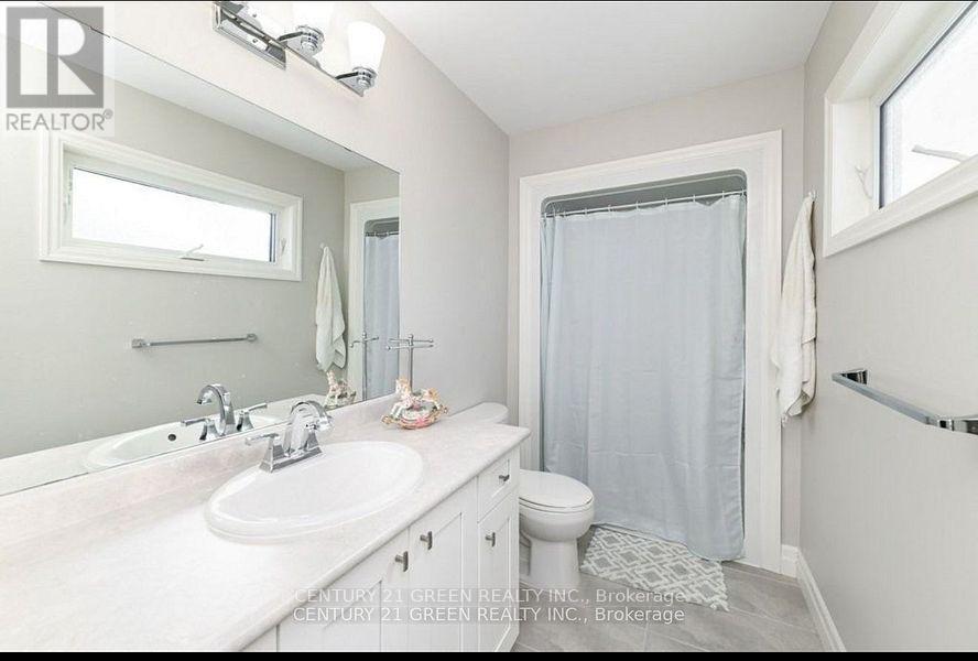 100 Spruce Gardens Court, Belleville, Ontario  K8N 0B5 - Photo 16 - X12431972