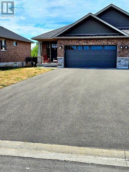 100 Spruce Gardens Court, Belleville, Ontario  K8N 0B5 - Photo 3 - X12431972